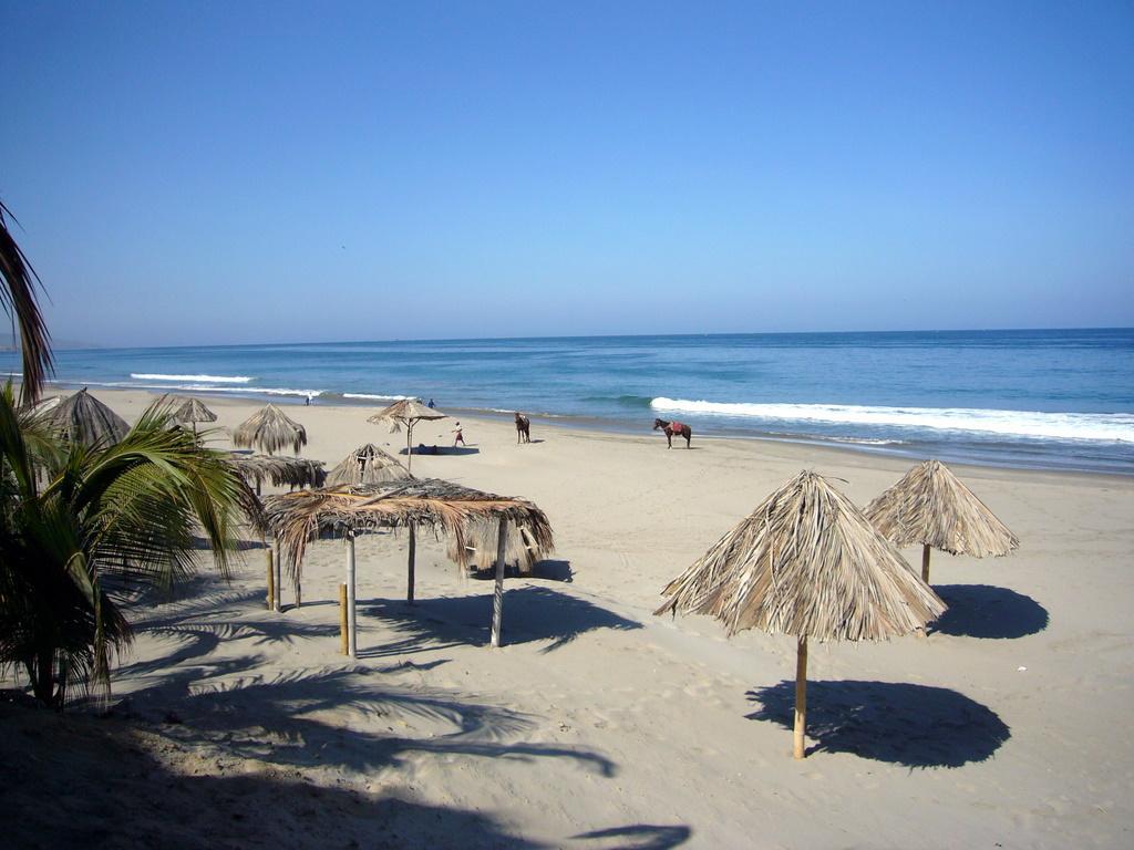 Angeles Del Mar Hotel Máncora Kültér fotó